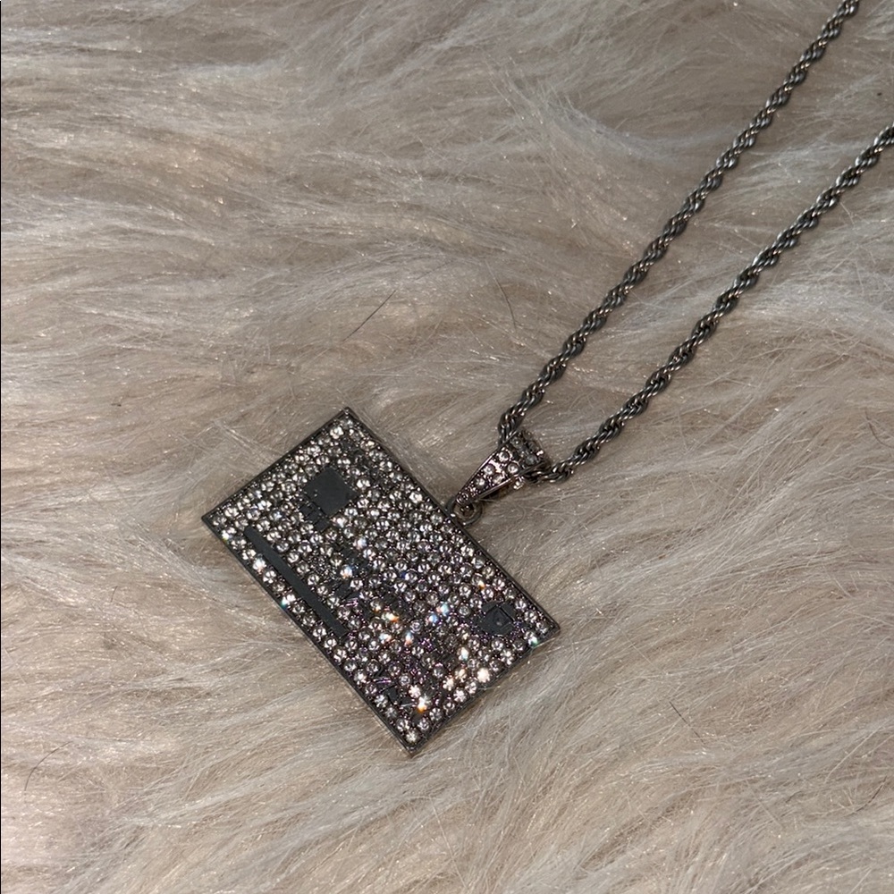Silver Pendant Necklace